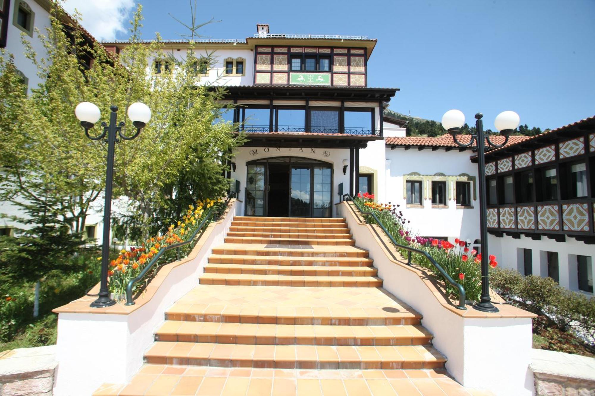 קרפניסיון Hotel Spa Montana מראה חיצוני תמונה